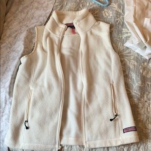 VINEYARD VINES off white fleece vest